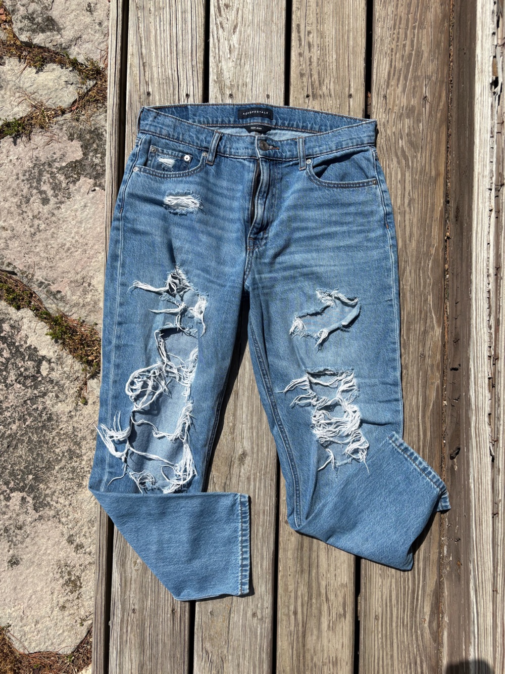 Aeropostale Women's Light Blue Distressed Relaxed Jeans